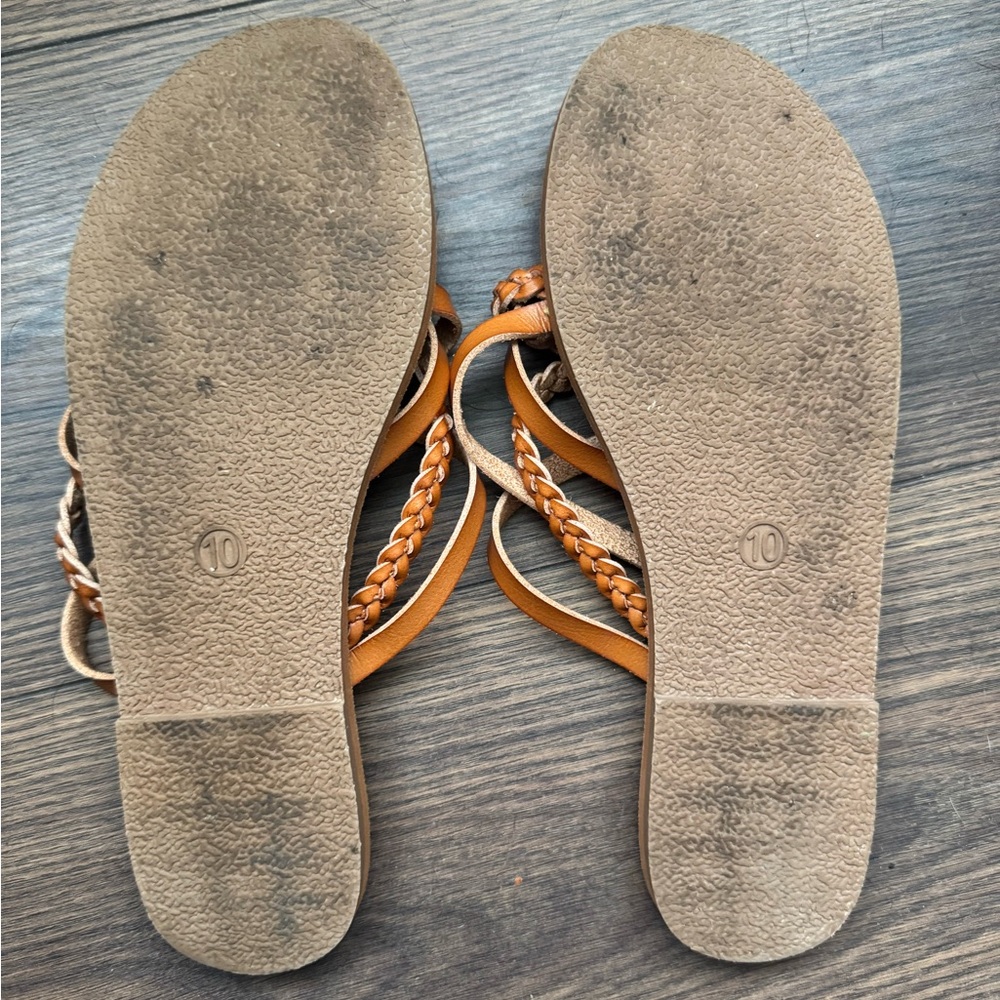 American Eagle Outfitters Tan Sandals - Picture 2 of 2